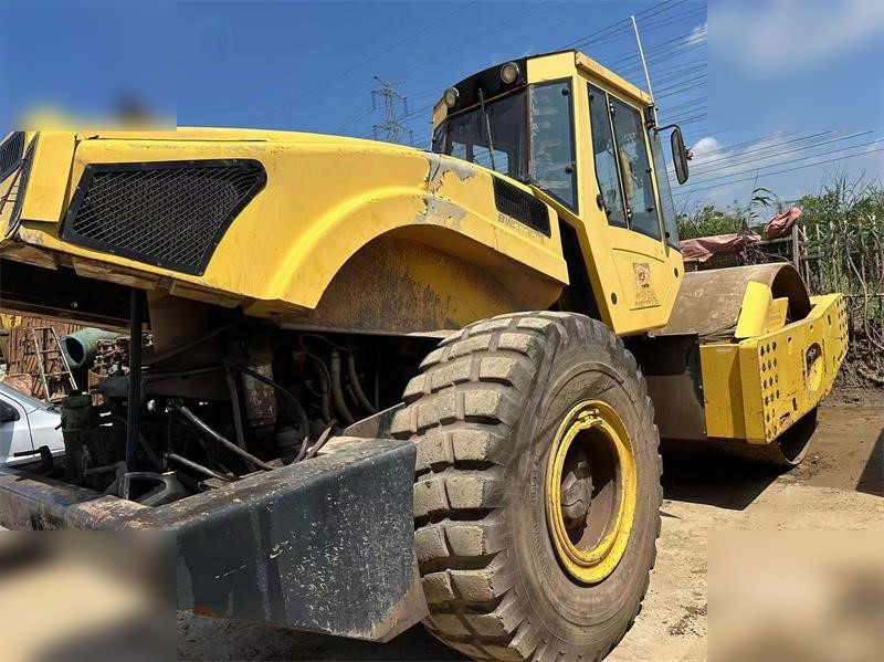 BOMAG BW226DH-4 - Volas: foto 5 BOMAG BW226DH-4 - Volas: foto 5