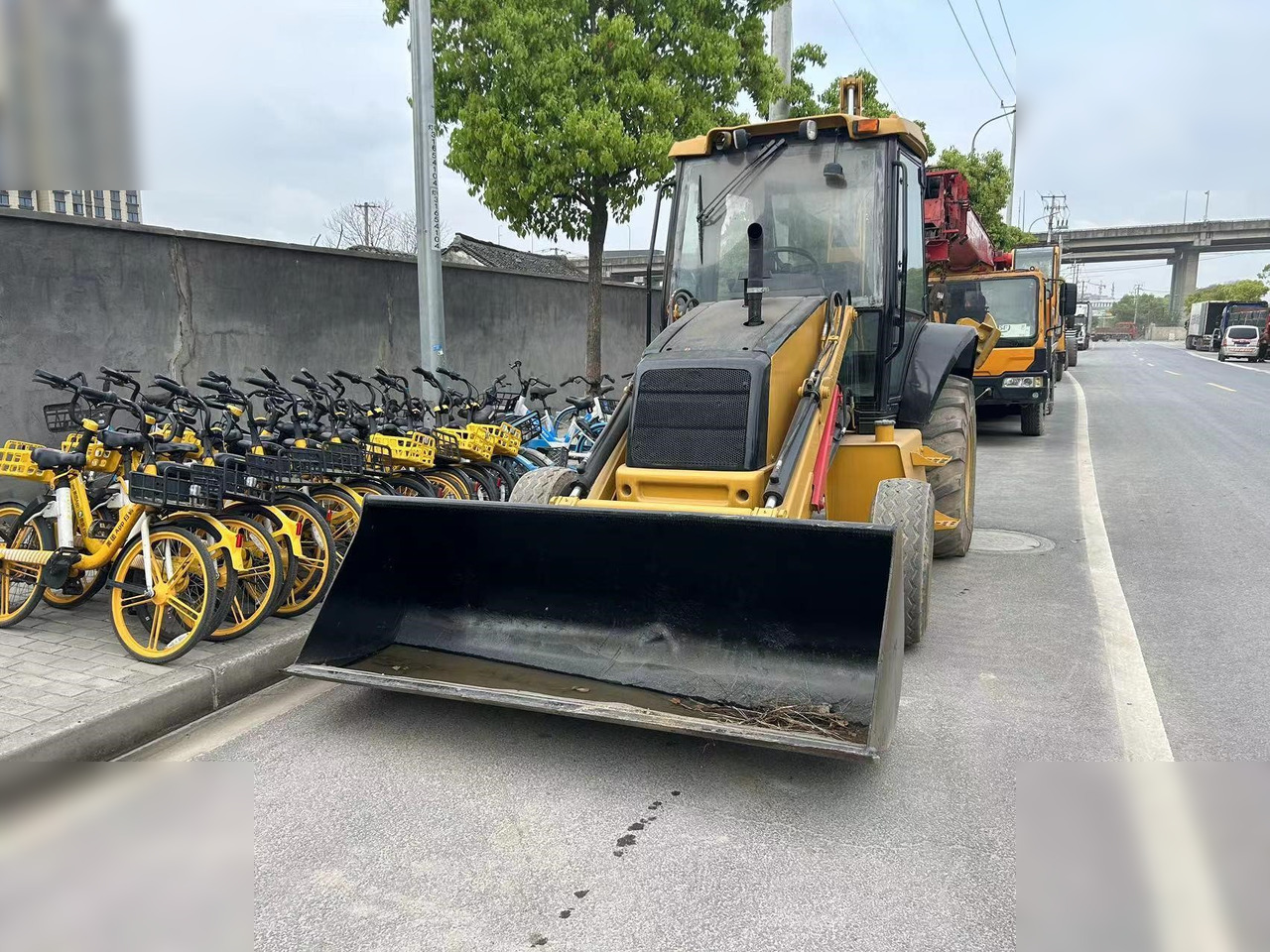 CASE 580 - Ekskavatorius-krautuvas: foto 3 CASE 580 - Ekskavatorius-krautuvas: foto 3