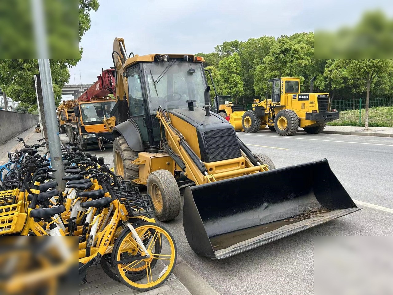 CASE 580 - Ekskavatorius-krautuvas: foto 2 CASE 580 - Ekskavatorius-krautuvas: foto 2