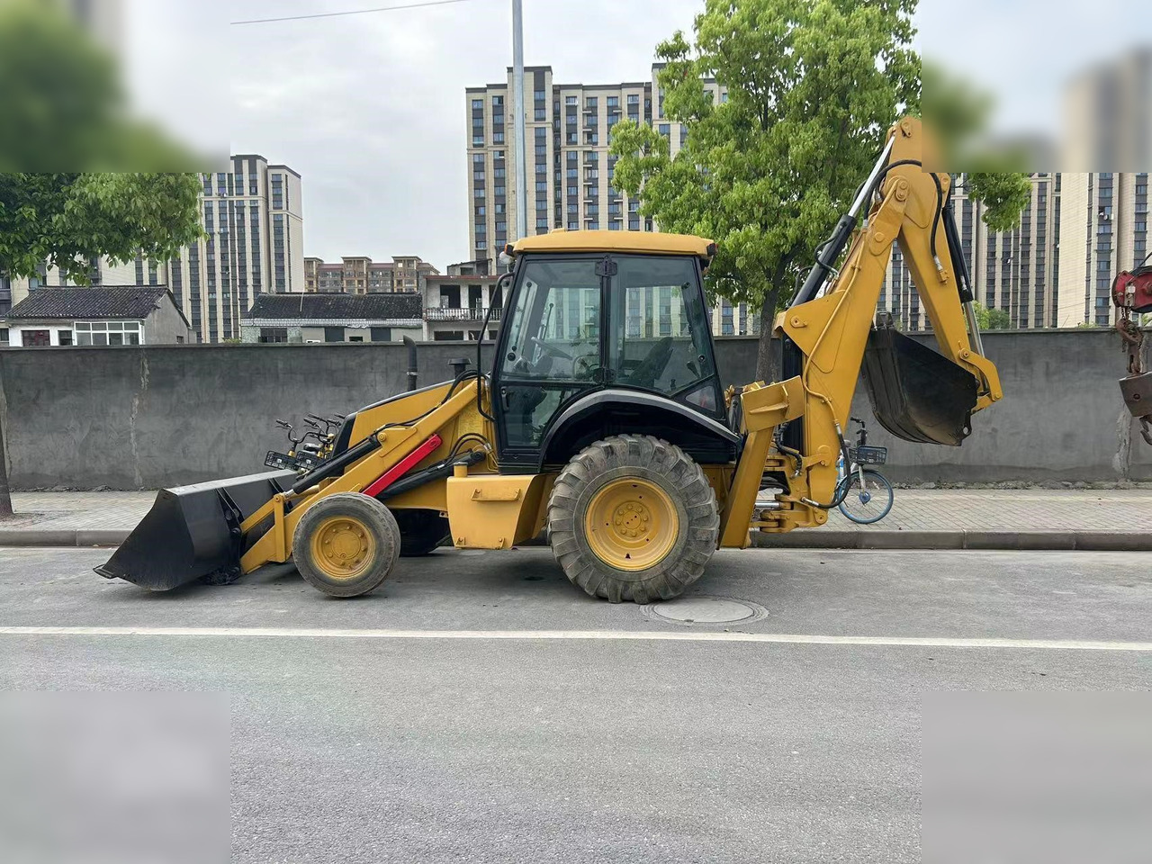 CASE 580 - Ekskavatorius-krautuvas: foto 5 CASE 580 - Ekskavatorius-krautuvas: foto 5