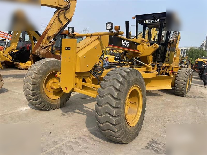 CATERPILLAR 140G - Greideris: foto 2 CATERPILLAR 140G - Greideris: foto 2