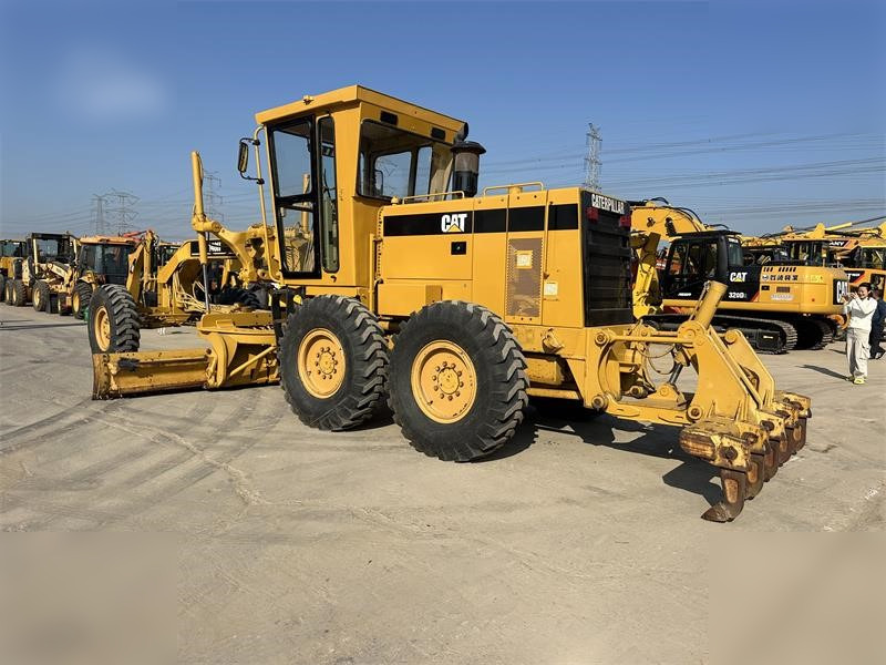 CATERPILLAR 140H - Greideris: foto 2 CATERPILLAR 140H - Greideris: foto 2