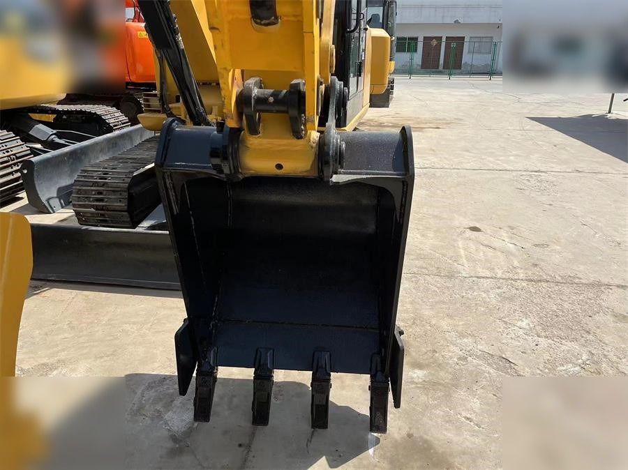 CATERPILLAR 307D - Vikšrinis ekskavatorius: foto 3 CATERPILLAR 307D - Vikšrinis ekskavatorius: foto 3