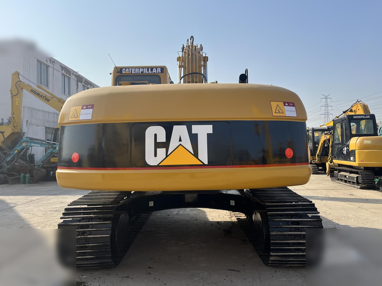CATERPILLAR 320CL - Vikšrinis ekskavatorius: foto 4 CATERPILLAR 320CL - Vikšrinis ekskavatorius: foto 4