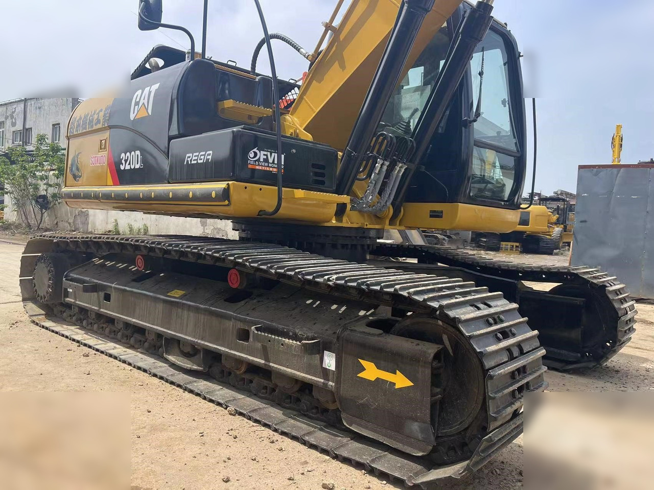 CATERPILLAR 320DL - Vikšrinis ekskavatorius: foto 4 CATERPILLAR 320DL - Vikšrinis ekskavatorius: foto 4