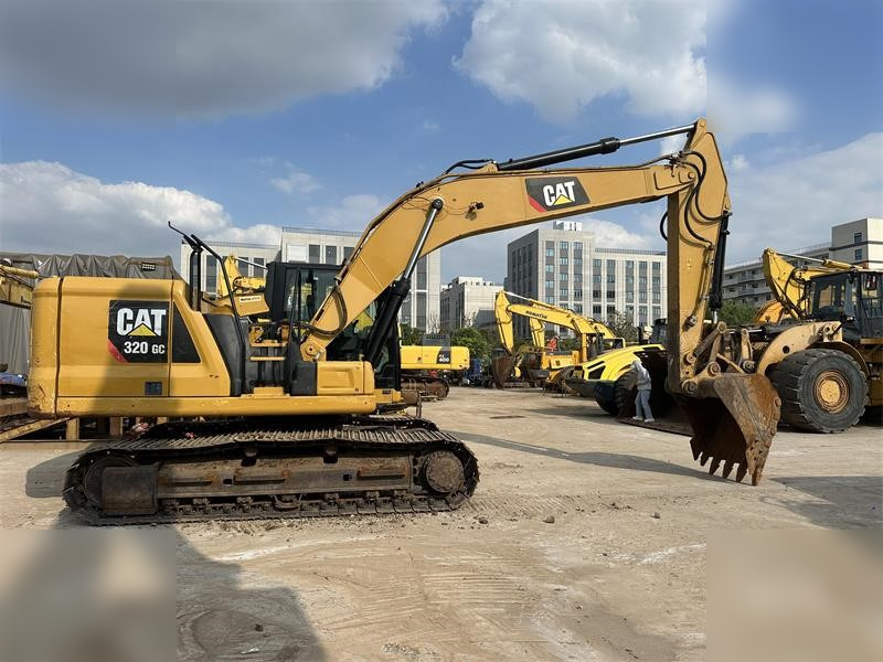 CATERPILLAR 320GC - Vikšrinis ekskavatorius: foto 1 CATERPILLAR 320GC - Vikšrinis ekskavatorius: foto 1