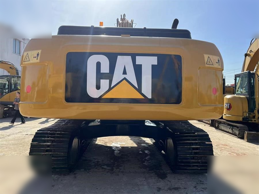 CATERPILLAR 324DL - Vikšrinis ekskavatorius: foto 5 CATERPILLAR 324DL - Vikšrinis ekskavatorius: foto 5