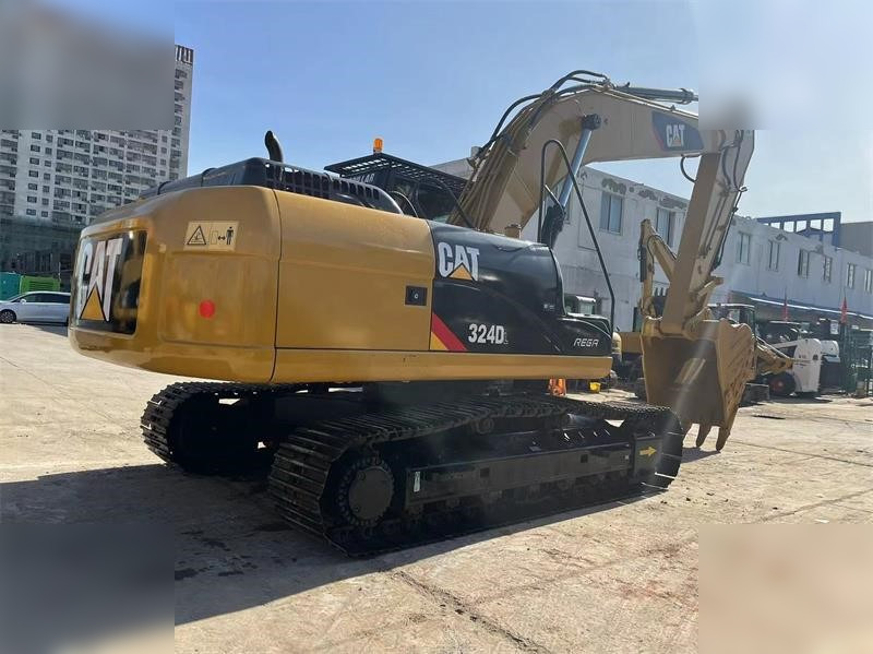 CATERPILLAR 324DL - Vikšrinis ekskavatorius: foto 3 CATERPILLAR 324DL - Vikšrinis ekskavatorius: foto 3