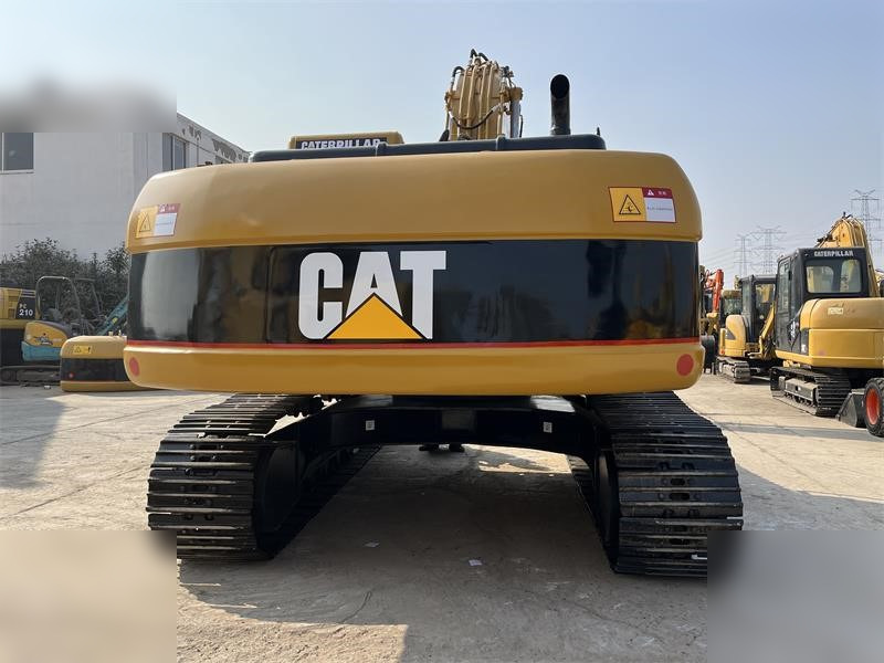 CATERPILLAR 325CL - Vikšrinis ekskavatorius: foto 4 CATERPILLAR 325CL - Vikšrinis ekskavatorius: foto 4
