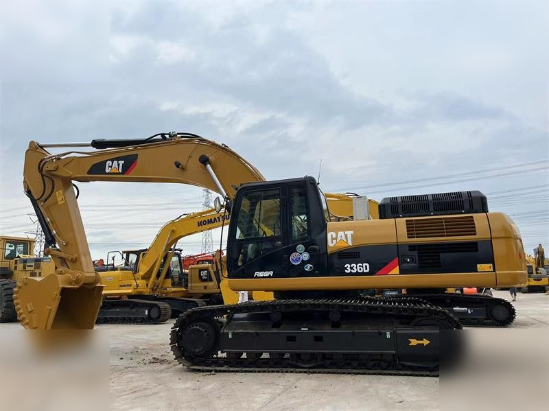 Vikšrinis ekskavatorius CATERPILLAR 336D: foto 1