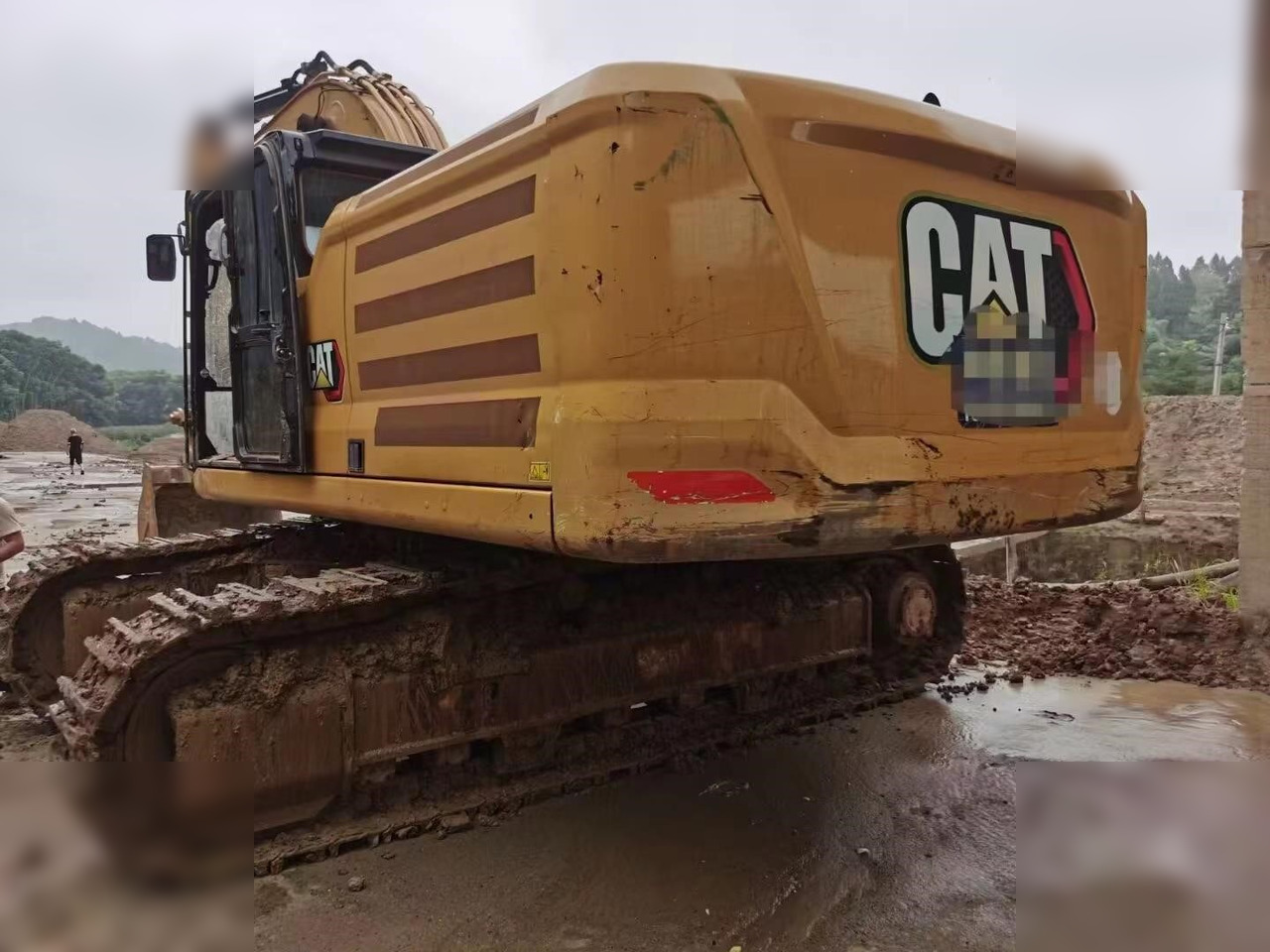 CATERPILLAR 336GC - Vikšrinis ekskavatorius: foto 3 CATERPILLAR 336GC - Vikšrinis ekskavatorius: foto 3