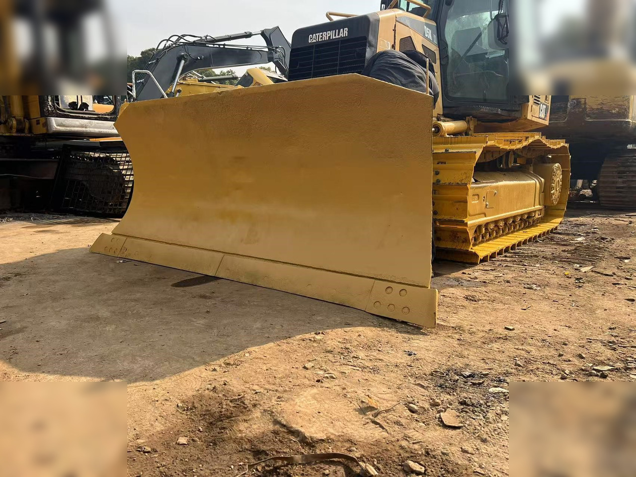 CATERPILLAR D5K XL - Buldozeris: foto 3 CATERPILLAR D5K XL - Buldozeris: foto 3
