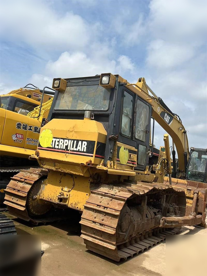 CATERPILLAR D6G - Buldozeris: foto 4 CATERPILLAR D6G - Buldozeris: foto 4