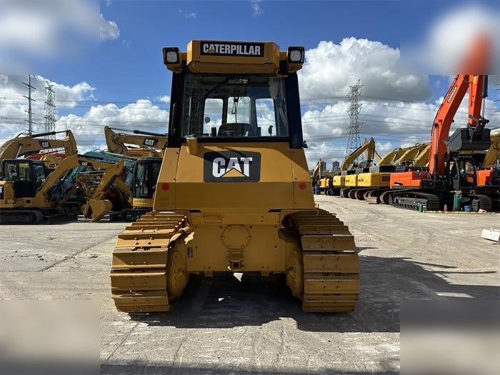 CATERPILLAR D7G II - Buldozeris: foto 5 CATERPILLAR D7G II - Buldozeris: foto 5