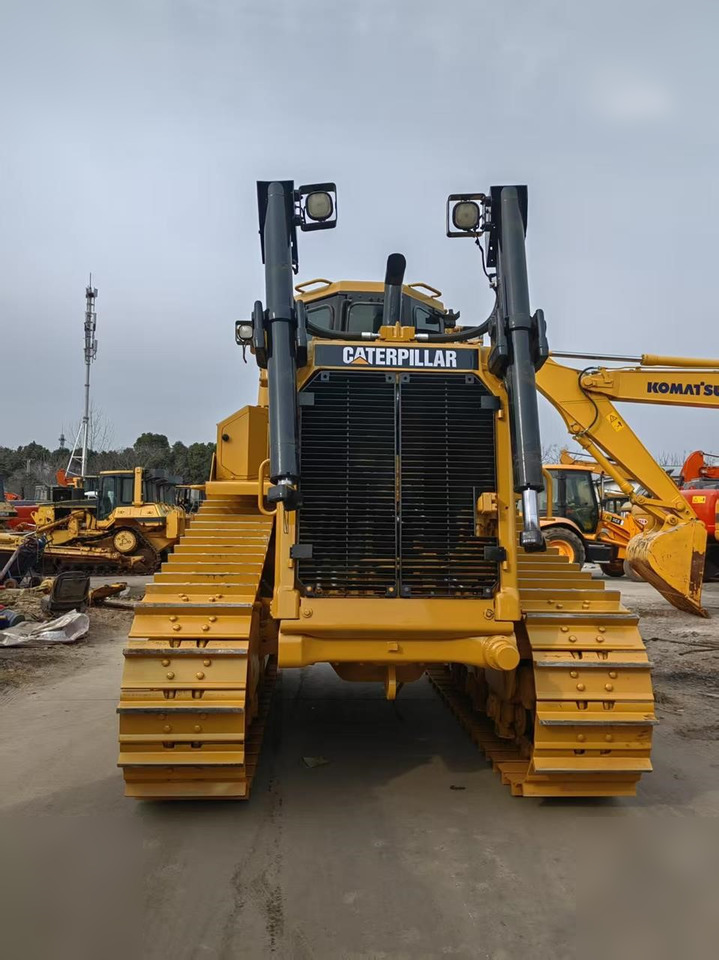 CATERPILLAR D8T - Buldozeris: foto 3 CATERPILLAR D8T - Buldozeris: foto 3
