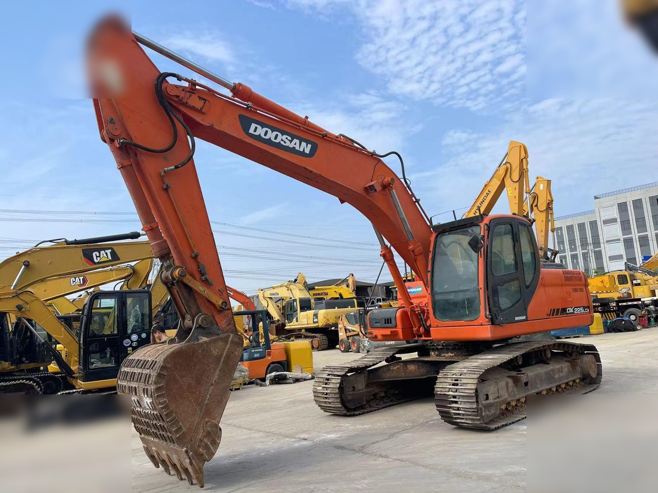 DOOSAN DX225 LCA - Vikšrinis ekskavatorius: foto 2 DOOSAN DX225 LCA - Vikšrinis ekskavatorius: foto 2