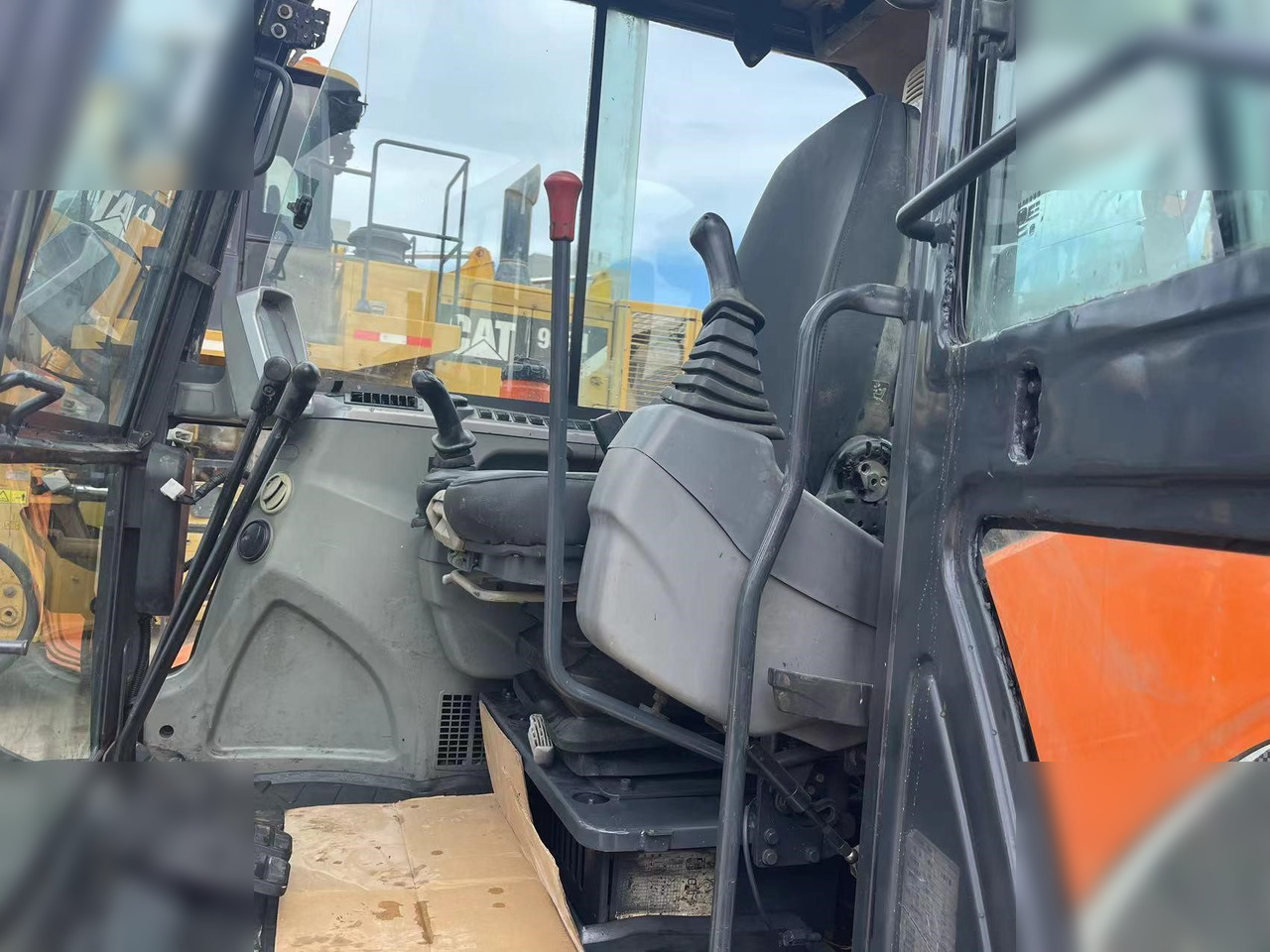 Vikšrinis ekskavatorius DOOSAN DX60-9C: foto 9