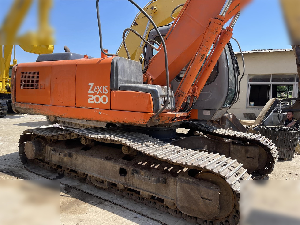 HITACHI ZX200 - Vikšrinis ekskavatorius: foto 4 HITACHI ZX200 - Vikšrinis ekskavatorius: foto 4