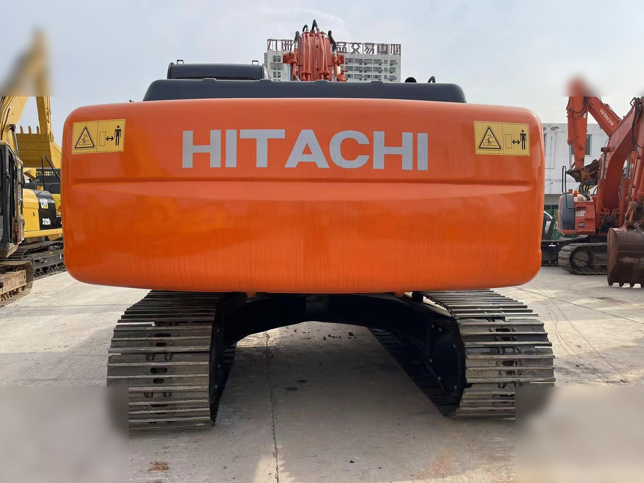 HITACHI ZX200 - Vikšrinis ekskavatorius: foto 3 HITACHI ZX200 - Vikšrinis ekskavatorius: foto 3