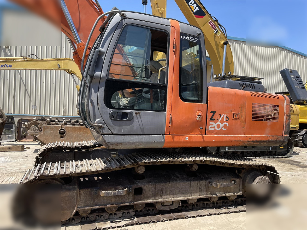 HITACHI ZX200 - Vikšrinis ekskavatorius: foto 2 HITACHI ZX200 - Vikšrinis ekskavatorius: foto 2
