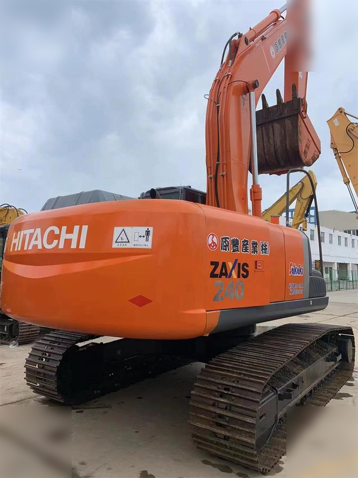 HITACHI ZX240-3 - Vikšrinis ekskavatorius: foto 3 HITACHI ZX240-3 - Vikšrinis ekskavatorius: foto 3