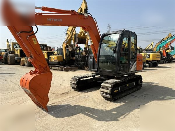HITACHI ZX70 - Vikšrinis ekskavatorius: foto 4 HITACHI ZX70 - Vikšrinis ekskavatorius: foto 4