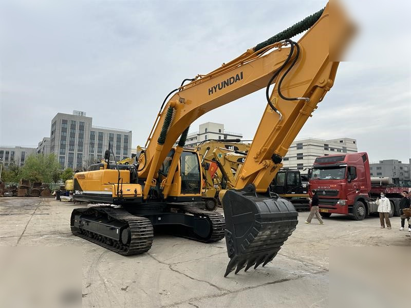 HYUNDAI ROBEX 305 LC-9T - Vikšrinis ekskavatorius: foto 3 HYUNDAI ROBEX 305 LC-9T - Vikšrinis ekskavatorius: foto 3