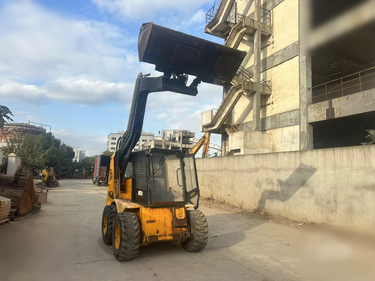 JCB 185 - Mini krautuvas: foto 3 JCB 185 - Mini krautuvas: foto 3
