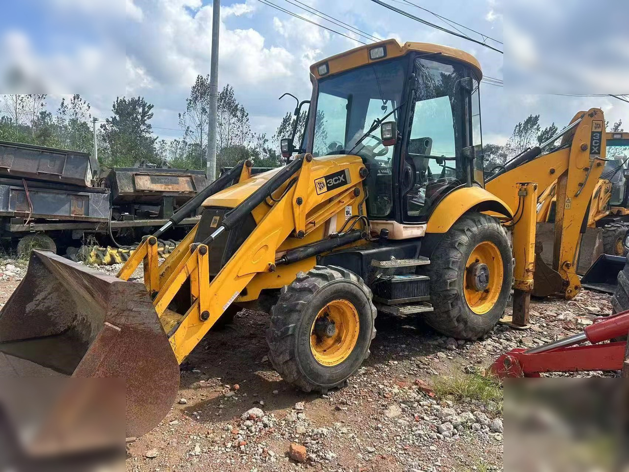 JCB 3CX - Ekskavatorius-krautuvas: foto 3 JCB 3CX - Ekskavatorius-krautuvas: foto 3