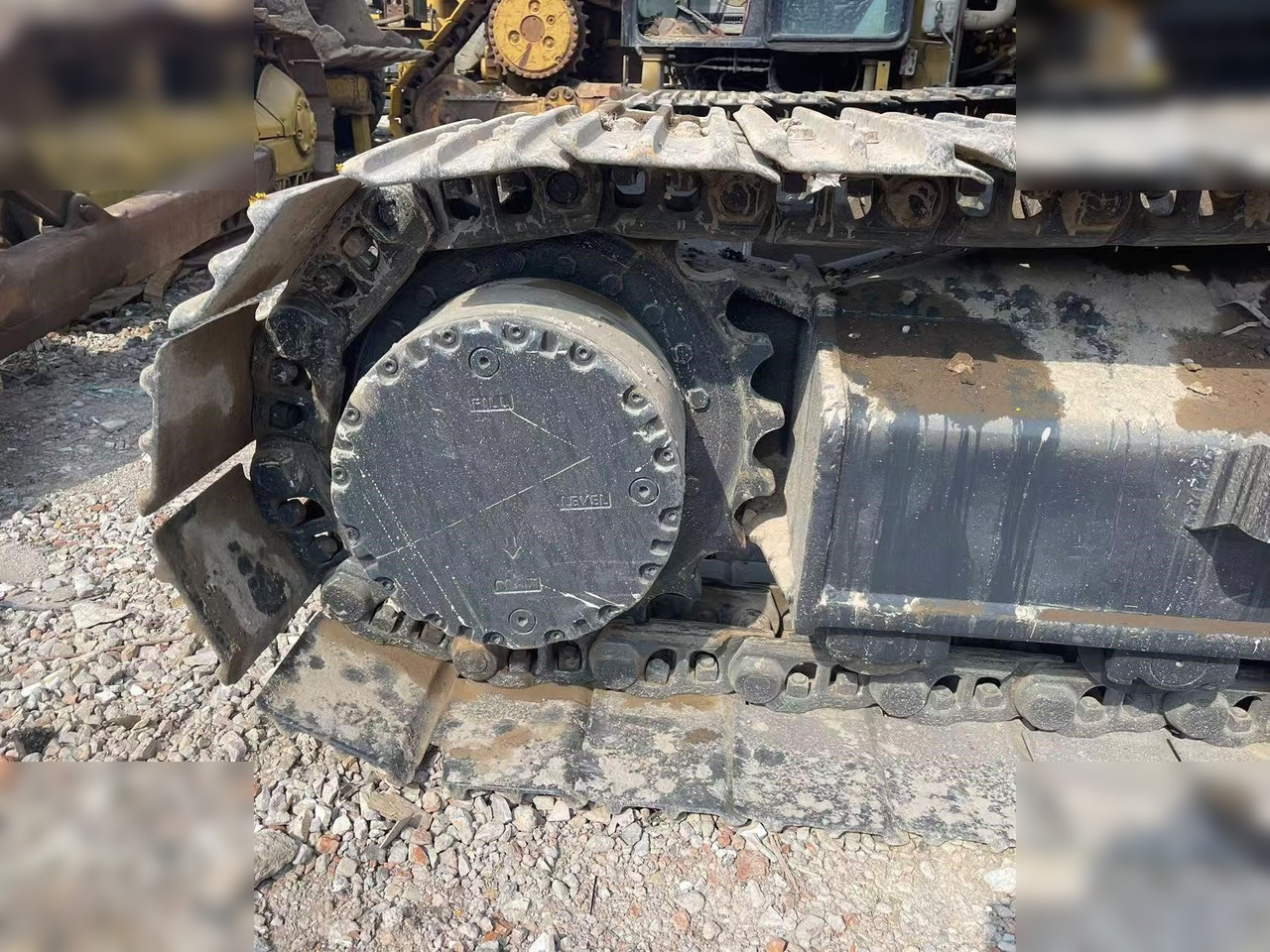 JCB JS220 LC lizingą JCB JS220 LC: foto 6 JCB JS220 LC lizingą JCB JS220 LC: foto 6