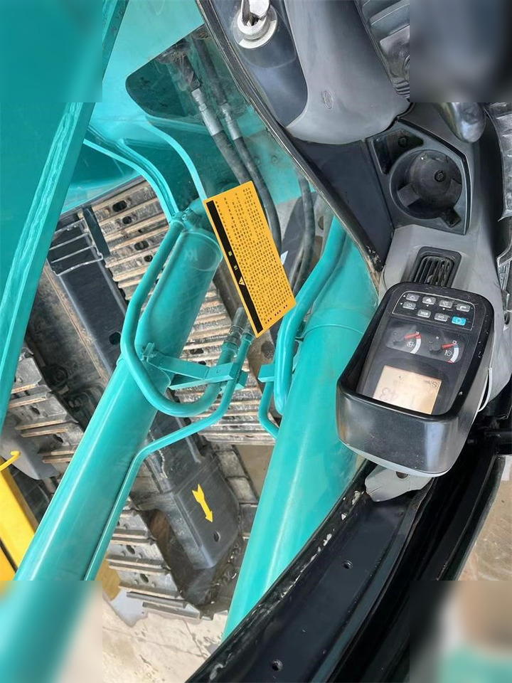 KOBELCO SK200-8 - Vikšrinis ekskavatorius: foto 5 KOBELCO SK200-8 - Vikšrinis ekskavatorius: foto 5