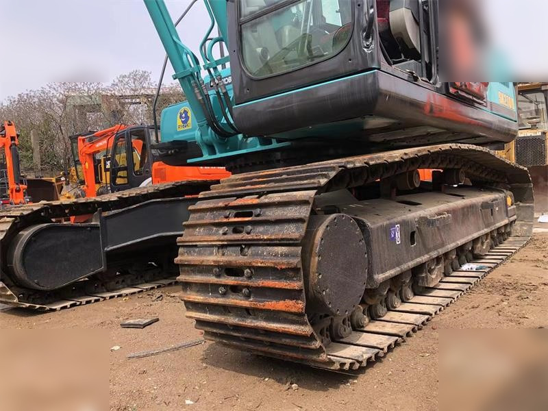 KOBELCO SK210-8 - Vikšrinis ekskavatorius: foto 4 KOBELCO SK210-8 - Vikšrinis ekskavatorius: foto 4