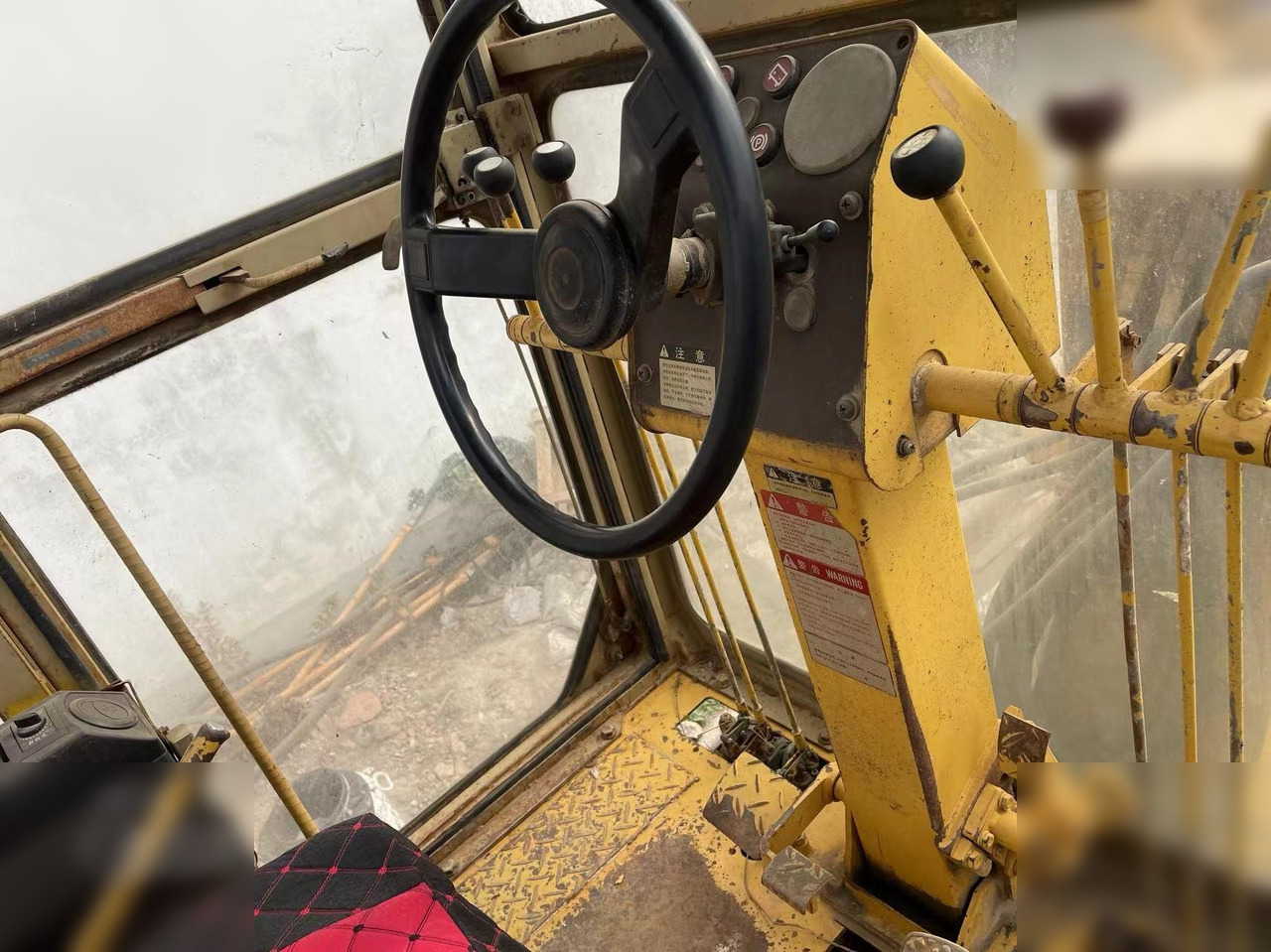 KOMATSU GD511A - Greideris: foto 5 KOMATSU GD511A - Greideris: foto 5