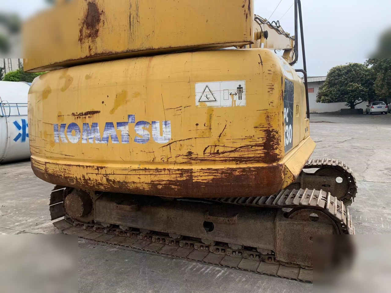 KOMATSU PC130-7 - Vikšrinis ekskavatorius: foto 3 KOMATSU PC130-7 - Vikšrinis ekskavatorius: foto 3