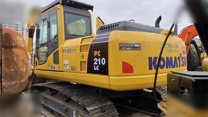 KOMATSU PC210 LC-8 - Vikšrinis ekskavatorius: foto 4 KOMATSU PC210 LC-8 - Vikšrinis ekskavatorius: foto 4
