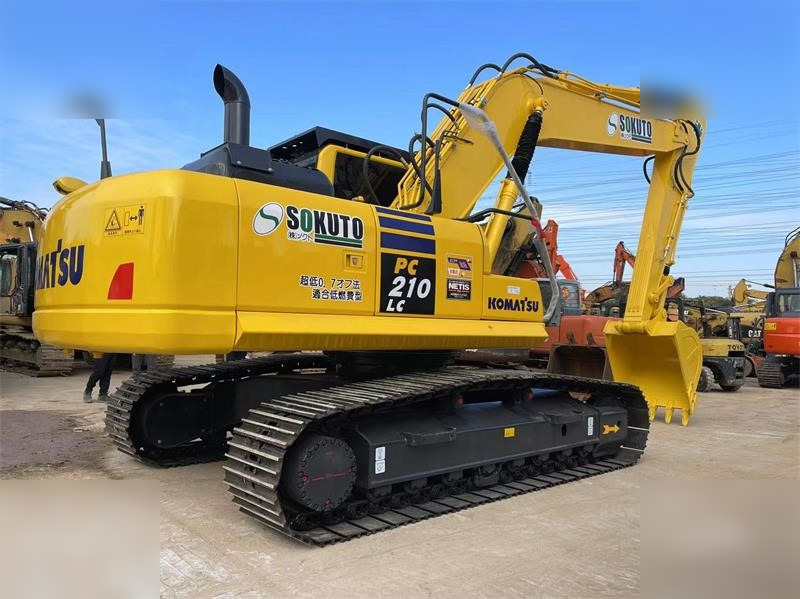 KOMATSU PC210 LC-8 - Vikšrinis ekskavatorius: foto 2 KOMATSU PC210 LC-8 - Vikšrinis ekskavatorius: foto 2