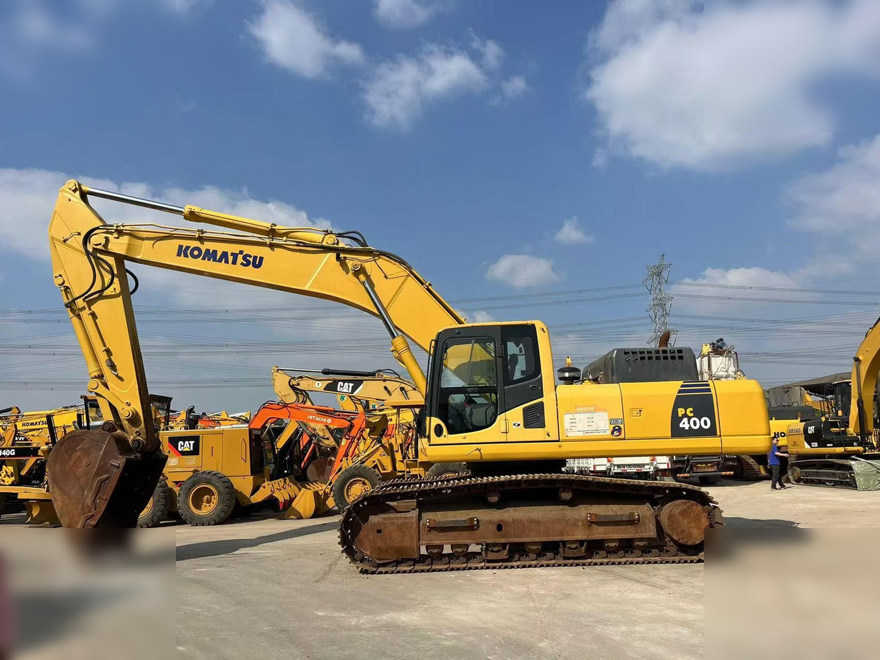 KOMATSU PC400-8R - Vikšrinis ekskavatorius: foto 1 KOMATSU PC400-8R - Vikšrinis ekskavatorius: foto 1