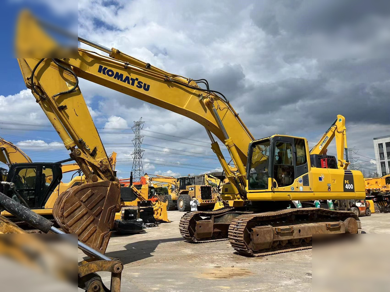 KOMATSU PC400-8R - Vikšrinis ekskavatorius: foto 4 KOMATSU PC400-8R - Vikšrinis ekskavatorius: foto 4