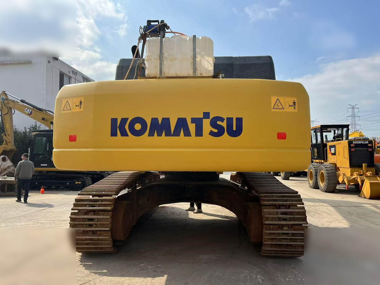 KOMATSU PC400-8R - Vikšrinis ekskavatorius: foto 3 KOMATSU PC400-8R - Vikšrinis ekskavatorius: foto 3