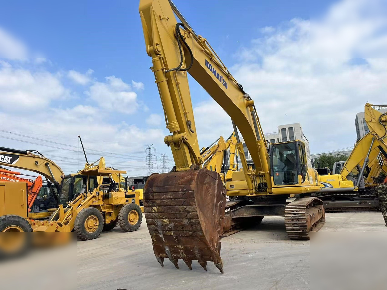 KOMATSU PC400-8R - Vikšrinis ekskavatorius: foto 2 KOMATSU PC400-8R - Vikšrinis ekskavatorius: foto 2