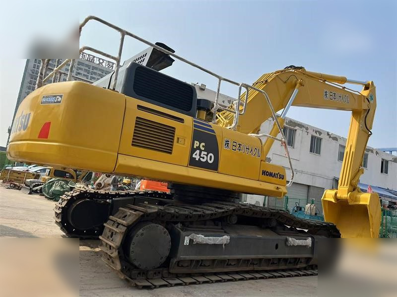 KOMATSU PC450-8 - Vikšrinis ekskavatorius: foto 2 KOMATSU PC450-8 - Vikšrinis ekskavatorius: foto 2