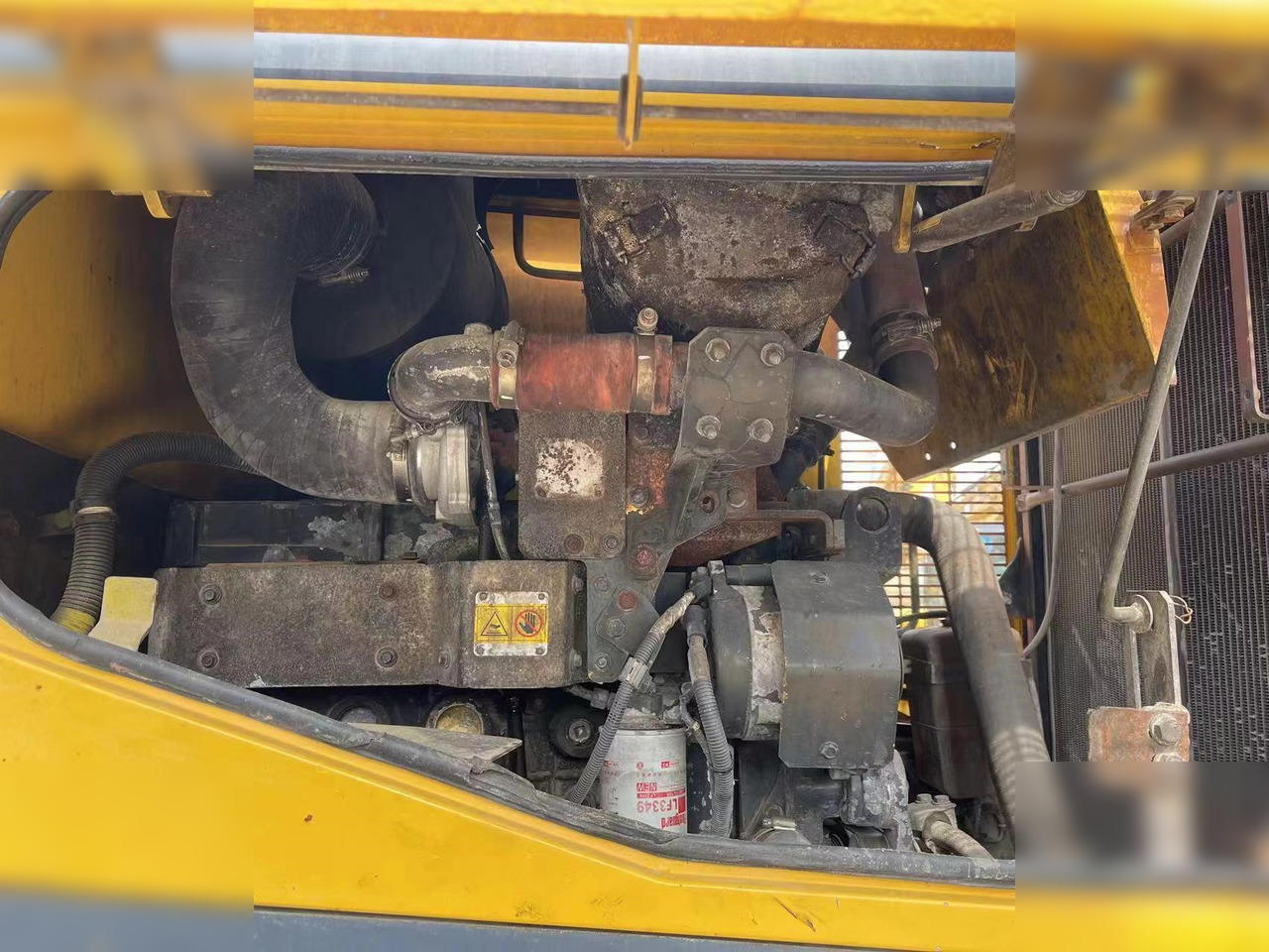 Ratinis krautuvas KOMATSU WA380Z-6: foto 11