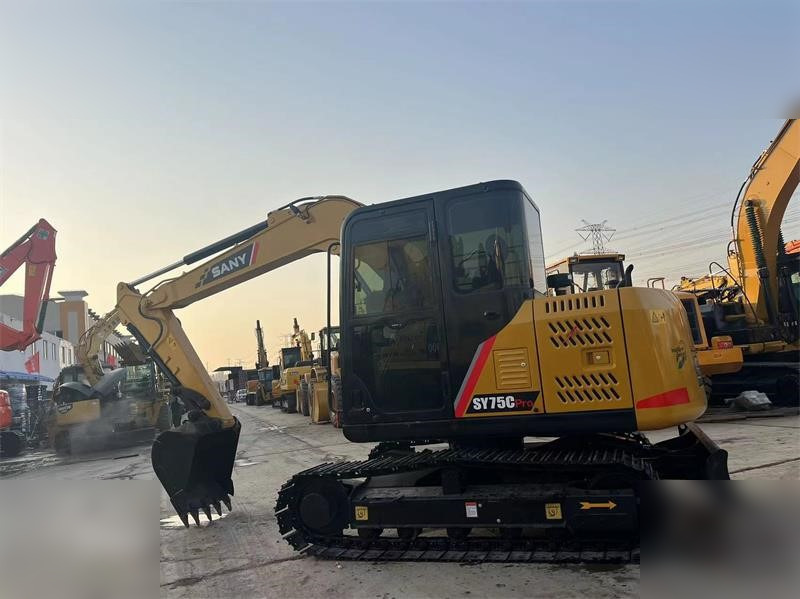 SANY SY75C - Vikšrinis ekskavatorius: foto 1 SANY SY75C - Vikšrinis ekskavatorius: foto 1