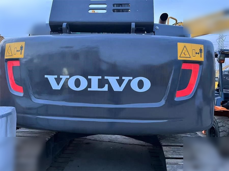 VOLVO EC140DL - Vikšrinis ekskavatorius: foto 2 VOLVO EC140DL - Vikšrinis ekskavatorius: foto 2