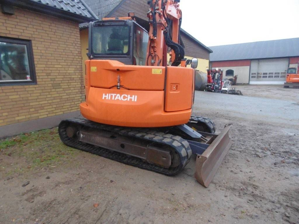 Hitachi 85US - Mini ekskavatorius: foto 1 Hitachi 85US - Mini ekskavatorius: foto 1