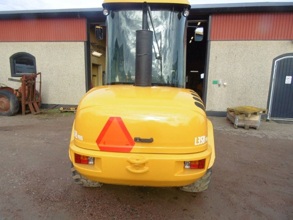 Volvo L 35 - Ratinis krautuvas: foto 3 Volvo L 35 - Ratinis krautuvas: foto 3