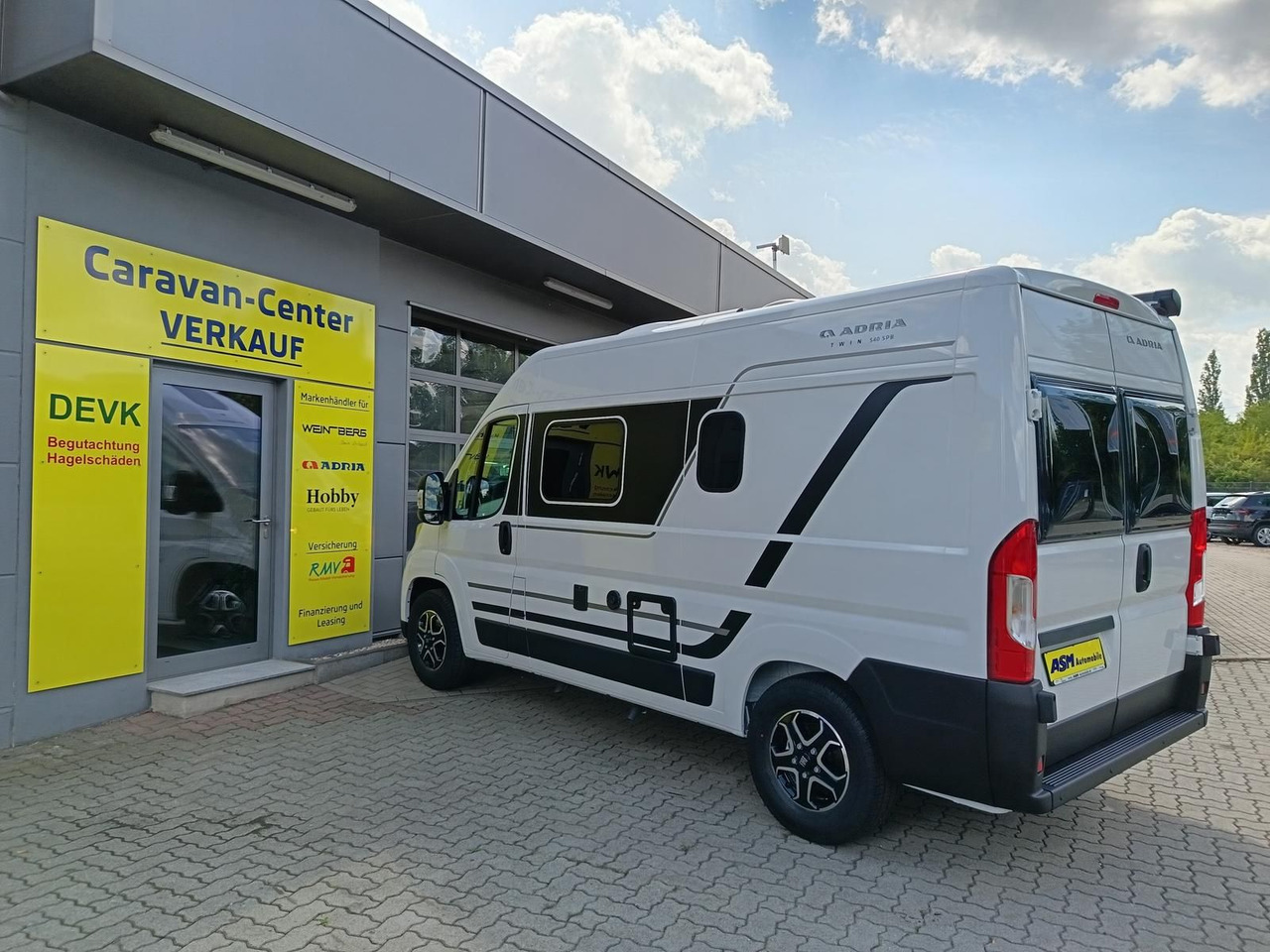 Adria Twin ALL-IN 540 SP*AUTOMATIK*SAFETY*STYLE*SOFORT - Mikroautobusas kemperis: foto 5 Adria Twin ALL-IN 540 SP*AUTOMATIK*SAFETY*STYLE*SOFORT - Mikroautobusas kemperis: foto 5