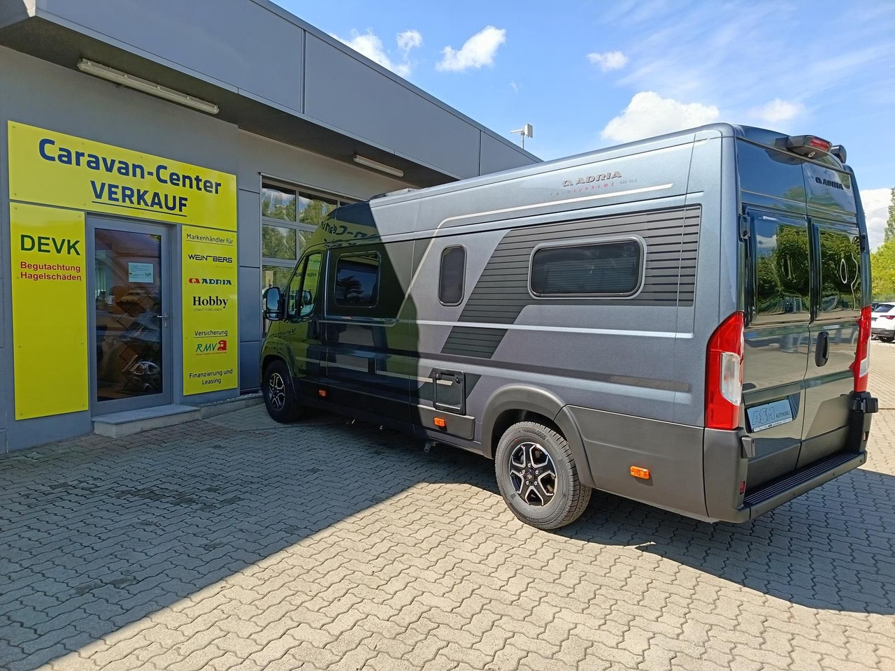 Adria Twin Edition 640 SGX Maxi 132kW*138L KÜHLSCHRANK - Mikroautobusas kemperis: foto 5 Adria Twin Edition 640 SGX Maxi 132kW*138L KÜHLSCHRANK - Mikroautobusas kemperis: foto 5