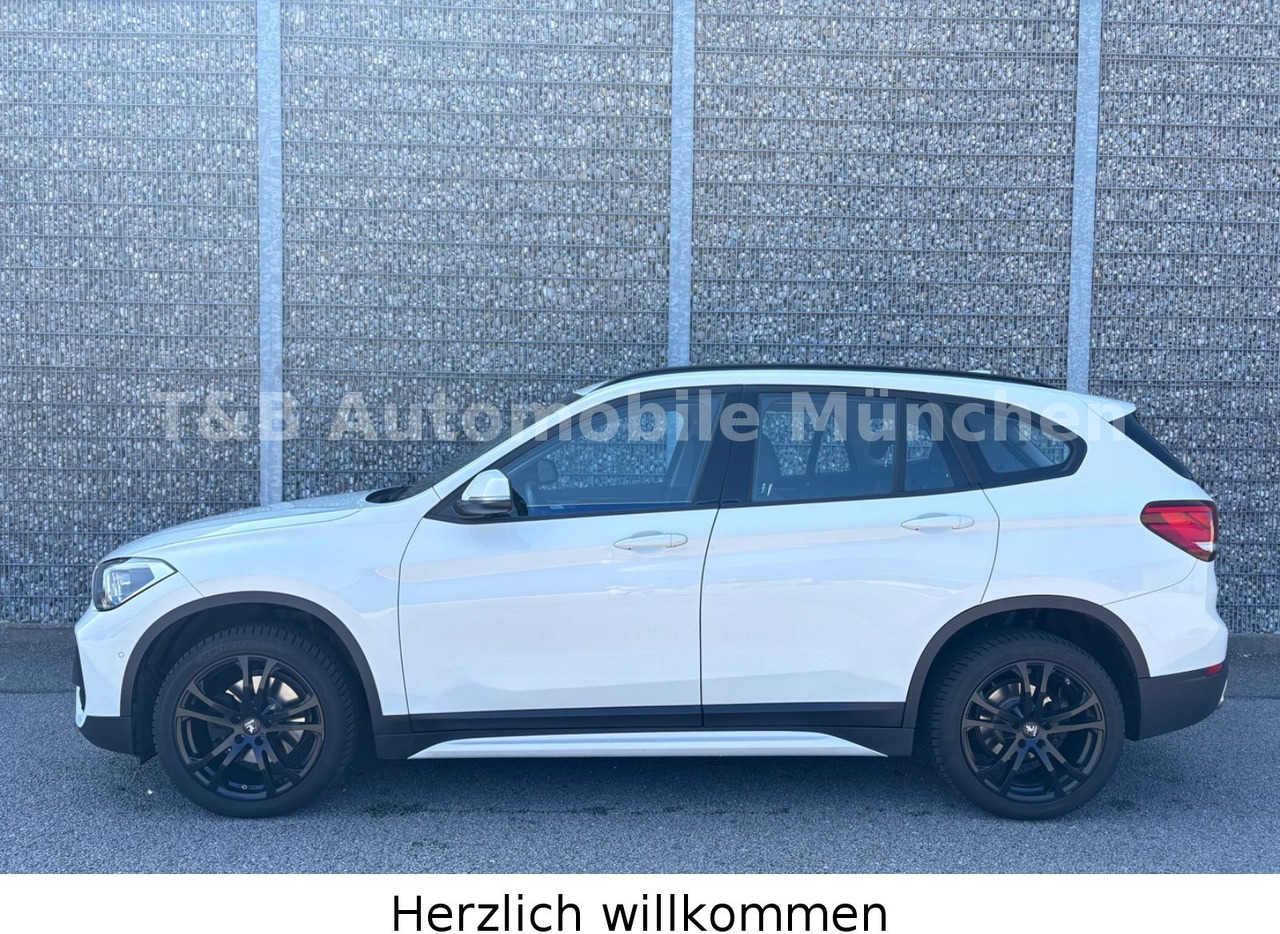 BMW X1 xDrive 18 d*Sport Line*LED*Navi*Teil-Leder* - Visureigis: foto 2 BMW X1 xDrive 18 d*Sport Line*LED*Navi*Teil-Leder* - Visureigis: foto 2
