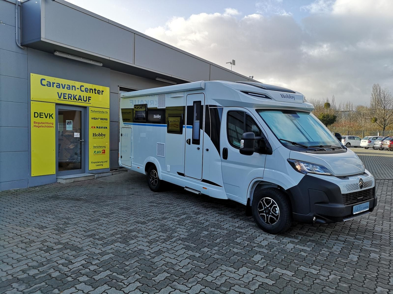 Hobby Ontour C 700 GQ 103 kW*CAMPERNET*LITHIUM*SOFORT* - Pusiau integruotas kemperis: foto 4 Hobby Ontour C 700 GQ 103 kW*CAMPERNET*LITHIUM*SOFORT* - Pusiau integruotas kemperis: foto 4